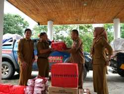 Pemprov Sultra Serahkan Bantuan untuk Korban Banjir di Konut