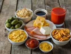 Ketahui 6 Jenis Makanan Ini Sebabkan Darah Tinggi