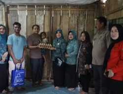 Upaya Turunkan Stunting, TP PKK Bersama DPPKB Kolut Bagikan Makanan Bergizi