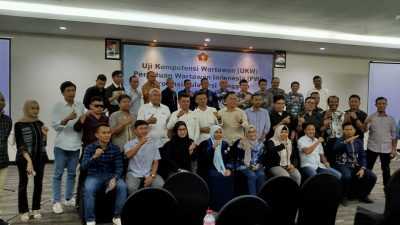 Puluhan Wartawan di Sulawesi Tenggara Ikut Uji Kompetensi