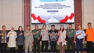 Wakili Pemprov Sultra, Kadis Kominfo Buka Sosialisasi Implementasi Tanda Tangan Elektronik