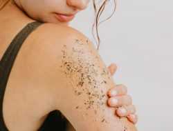 Mudah Ditemukan, Ini 6 Lulur Alami untuk Memutihkan Kulit