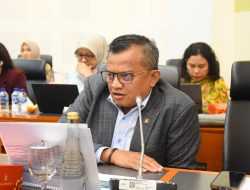 Anggota DPR Minta Pemerintah Tindak Tegas Judi Online dan Pinjol Ilegal
