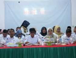 Kucurkan Bantuan Rp150 Juta, Bupati Konsel Target Desa Alebo Raih Juara