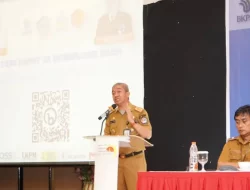 Sekda Kendari Buka Bimtek Laporan Kegiatan Penanaman Modal