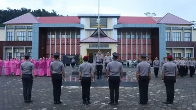 Upacara Korps Raport, 27 Personel Polres Konawe Utara Naik Pangkat