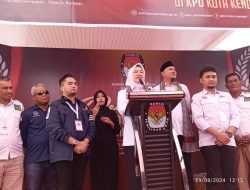 Siska-Sudirman Daftar di KPU Didampingi 2 Mantan Wali Kota Kendari dan 6 Parpol Pengusung