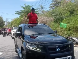 Diantar Ribuan Massa Pendukung, Monianse-Ida Daftar ke KPU Baubau