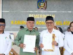 Bupati Surunuddin Hibahkan Rp1,5 Miliar untuk 19 Pondok Pesantren di Konsel