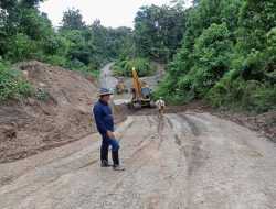 Pemda Koltim Permulus Jalan Ueesi – Watumendonga