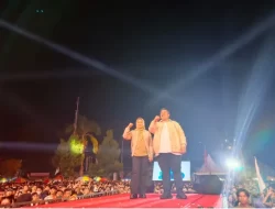 Puluhan Ribu Warga Kendari Antusias Hadiri Deklarasi Pasangan Yudhi-Nirna