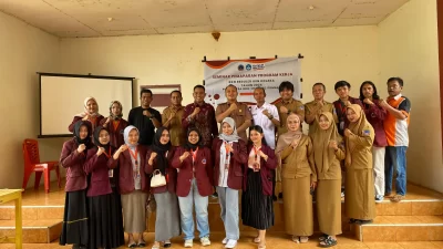 KKN USN Ajak Masyarakat Okooko Bersiap Hadapi Tantangan Jadi Desa Industri