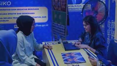 Pameran Halo Sultra: DPMPTSP Buka Layanan Perizinan