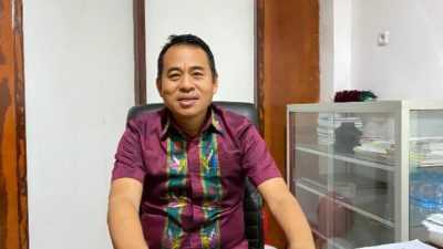 Satpol PP Kolut Mulai Tertibkan Alat Peraga Kampanye yang Langgar Perda