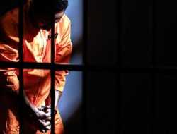 Curi Rokok Senilai Rp 8 Juta, Pria di Baubau Terancam 9 Tahun Bui