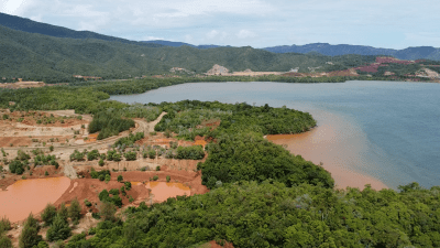 Di Balik Kilau Nikel: Pulau Kabaena Hancur, Suku Bajau Terlupakan