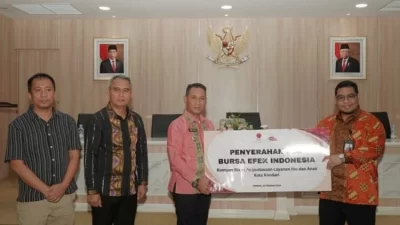 Pemkot Kendari Terima Dana CSR dari Bursa Efek Indonesia Perwakilan Sultra