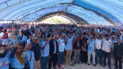 Ribuan Masyarakat Ramaikan Kampanye Terbatas ASR-Hugua di Mawasangka