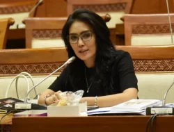 Kritik Pencopotan Camat Baito, Rieke Diah Pitaloka Ingatkan Kesalahan Bupati Konsel
