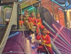 Siswa SDN 4 Baito Diberi Trauma Healing, Diajak Bermain di The Park Kendari