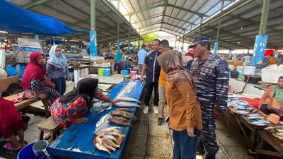 TPID Baubau Sidak Pasar hingga Distributor, Harga Bahan Pokok Terpantau Stabil