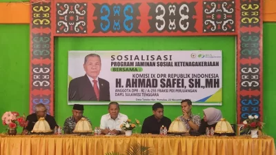 Anggota DPR RI Ahmad Safei Sosialisasikan Program Jamsostek di Kolaka
