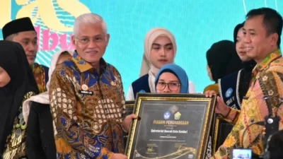Sekretariat Daerah Kendari Raih Penghargaan dari Kantor Bahasa Sultra