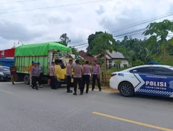 Pergeseran Logistik Pilkada dari PPK ke KPU Konawe Dikawal Ketat Polisi