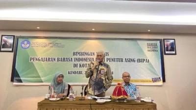 Lewat Bimtek, Balai Bahasa Sultra Dorong Pengembangan Kurikulum Pengajaran BIPA
