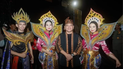 Sultra Tenun Karnaval 2024, Ajang Promosikan Tenun Lokal