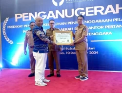 Pemkab Koltim Terima Penghargaan Penyelenggaraan Pelayanan Publik Tertinggi