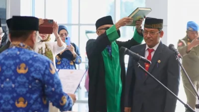 Pj Gubernur Andap Lantik Rony Yakob Jadi Kadis Perindag Sultra