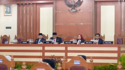 Paripurna DPRD Sultra Umumkan Penetapan Gubernur dan Wakil Gubernur Terpilih