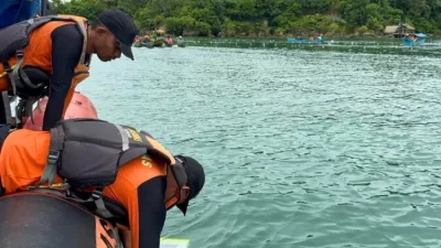 Tim SAR Cari Lansia yang Hilang saat Memancing di Perairan Lowu-lowu