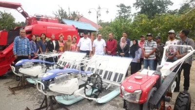 Jaelani Hadirkan Alsintan untuk Efisiensi dan Produktivitas Petani di Baubau