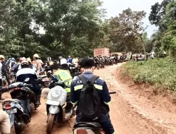 Ribuan Pekerja Tertahan Akibat Penutupan Akses Jalan oleh PT Tambang Rejeki Kolaka