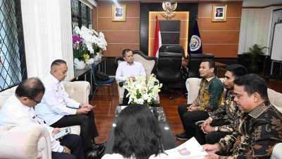 Wabup Buton Utara Temui Menteri Transmigrasi Bahas Pembangunan Infrastruktur dan Pengembangan Produk Unggulan