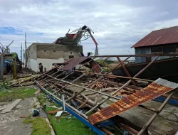 Belasan Rumah dan Perahu Nelayan Rusak Diterjang Angin di Kolaka Utara
