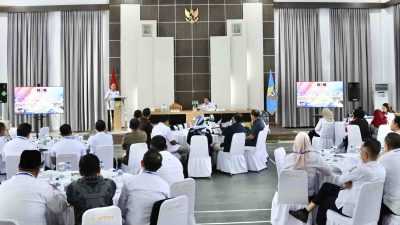 Gubernur Sultra Rapat Bersama KPK, Ini yang Dibahas