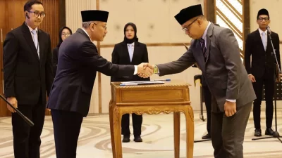 Prof Armid Resmi Dilantik Jadi Rektor Universitas Halu Oleo Periode 2025-2029