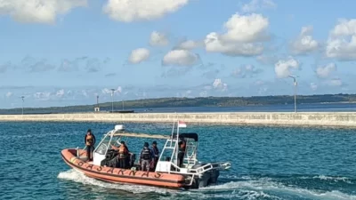 Pencarian Nelayan yang Jatuh dari Bagang di Perairan Wanci Terus Berlanjut