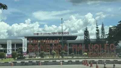 Libur Nataru, Bandara Haluoleo Beri Diskon Tiket Pesawat hingga 14 Persen