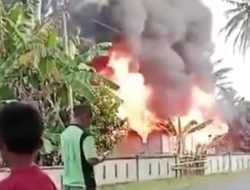 Sedang Memasak, Rumah Warga di Muna Ludes Dilalap Api