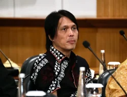 Once Mekel: Pendidikan Maju Kalau Gaji Guru Minimum Rp15 Juta Per Bulan