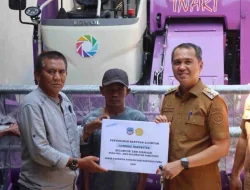 Tingkatkan Produktivitas Pertanian, Bupati Kolaka Serahkan Bantuan Alsintan