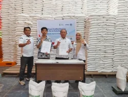 Pemkot Salurkan Bantuan Pangan Beras untuk 27.600 KPM di Kendari